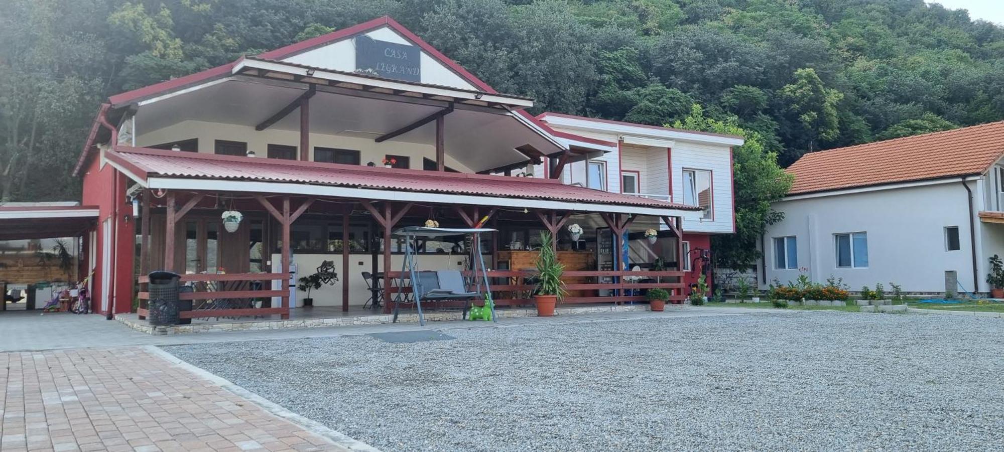 Vila Legrand Bazias 外观 照片